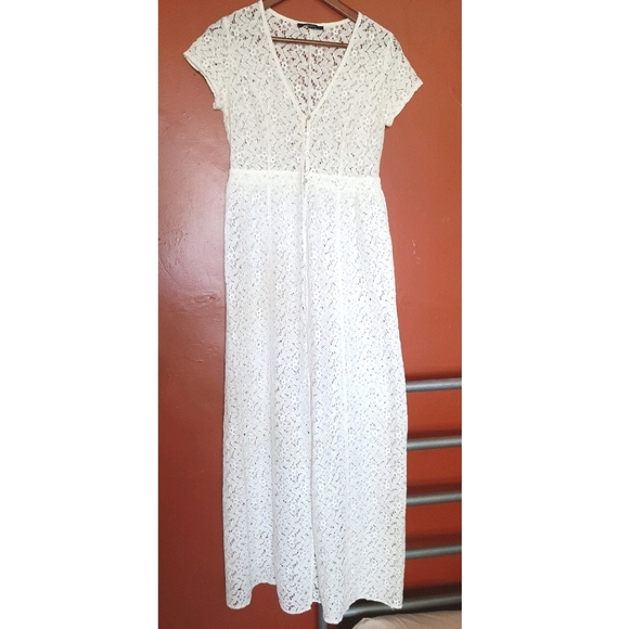 Lace Embroidery Maxi Dress - Picture 4 of 8